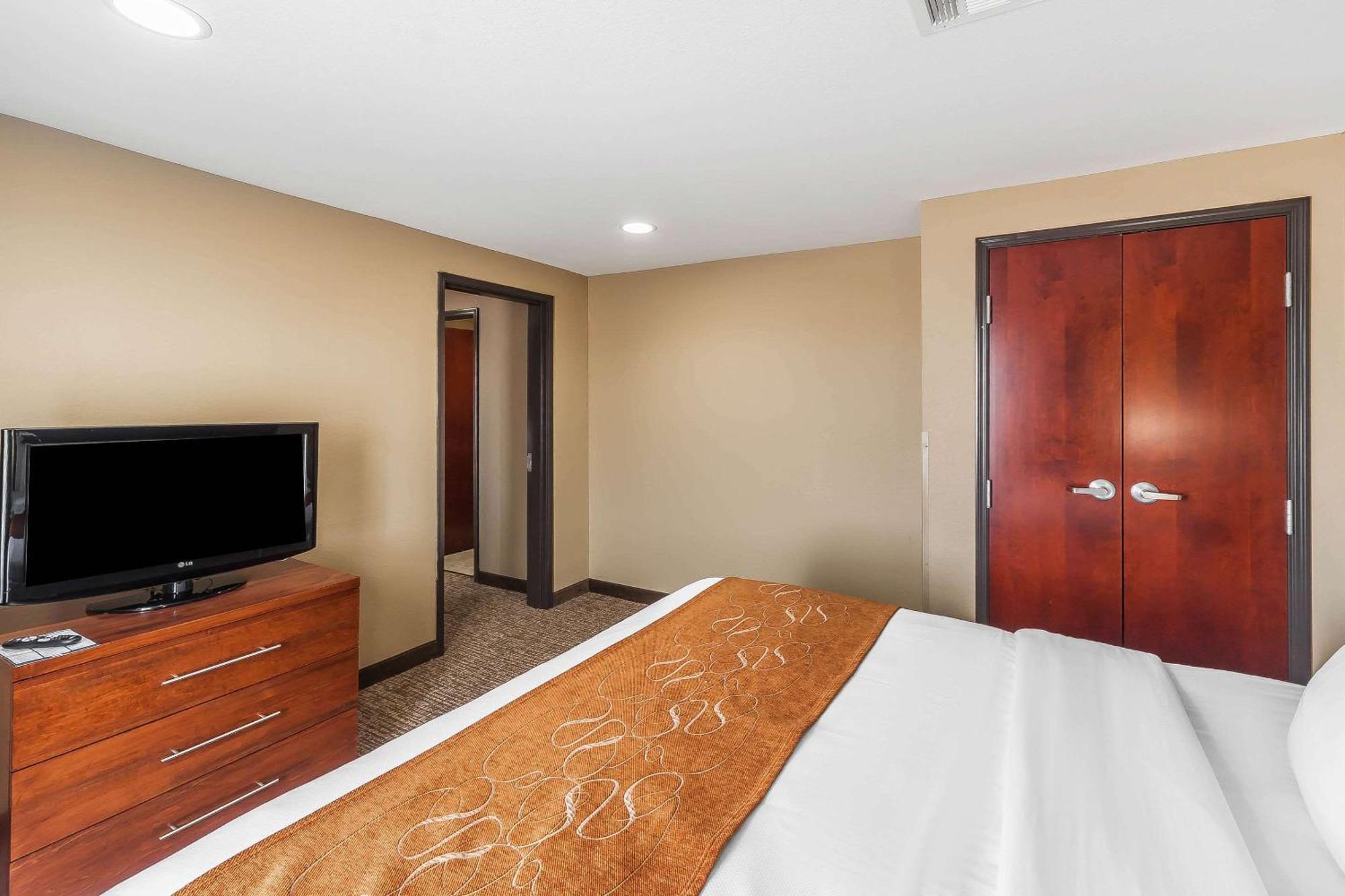 Comfort - Sw Oklahoma Hotel
